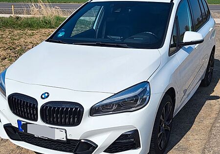 BMW 2er 220 Gran Tourer 220i Steptronic Sport Line S...