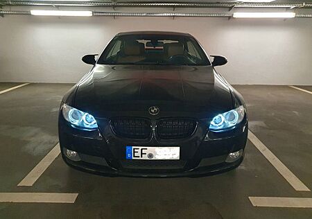 BMW 320i Cabrio schwarz Dakota Leder Performance