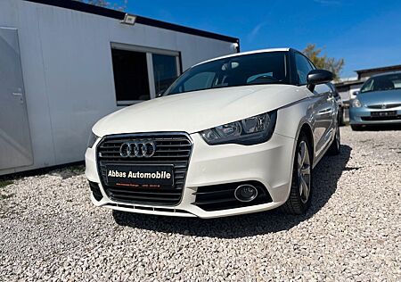 Audi A1 ambition, Xenon, Scheckheft, 8-Fach Alu