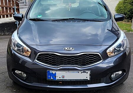 Kia Cee'd / Ceed 1.4 CVVT Spirit, HU/AU - 10/27