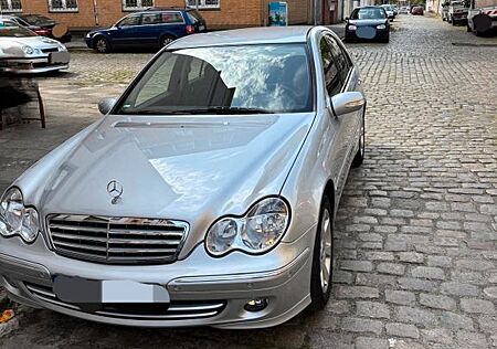 Mercedes-Benz C 280 4MATIC AVANTGARDE Avantgarde