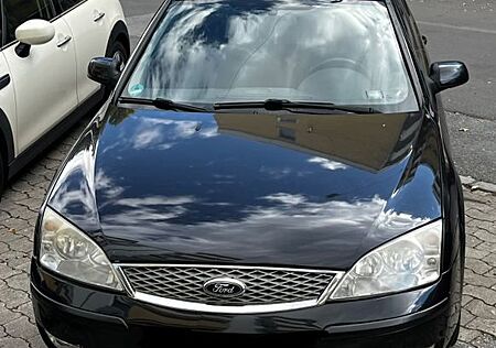 Ford Mondeo 2,0TDCi 85 kW DPF Titanium Titanium