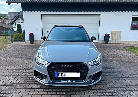 Audi RS3 Sportback *PANO*SPORT-AGA*MAGNETIC*GARANTIE*