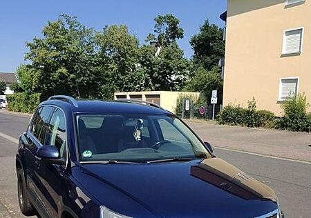 VW Tiguan Volkswagen 2.0 TDI 125kW 4MOTION Sport & Style S...