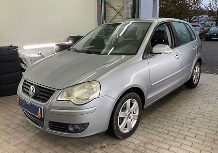 VW Polo Volkswagen IV Tour 1.4 *AUTOMATIK* *SCHECKHEFT* *PDC*