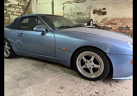 Porsche 968 - -