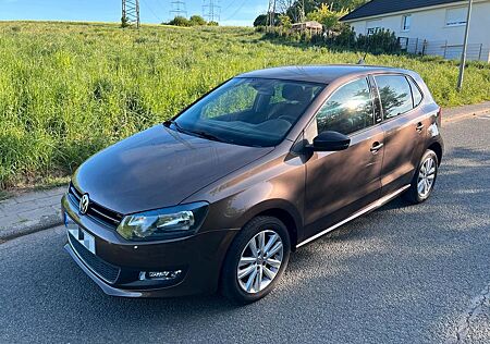 VW Polo Volkswagen 1.6 TDI Style Navi/KlimaAuto/Scheckheft