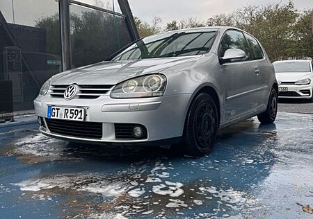 VW Golf Volkswagen V 1.6 | 116 PS