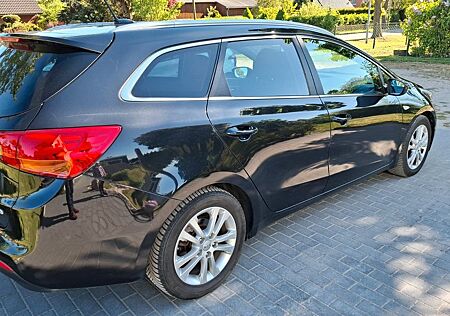 Kia Cee'd Sportswagon Ceed SW 1.6 GDI ISG Platinum Edition