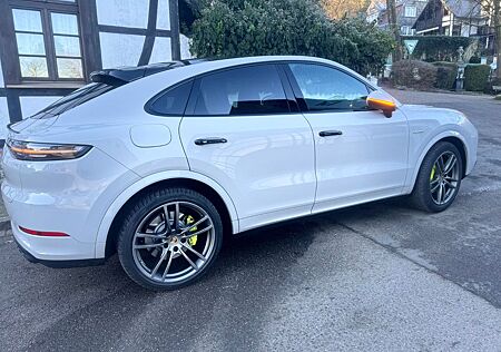 Porsche Cayenne E-Hybrid - 360Kamera -Voll - Kreid