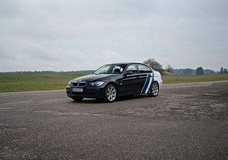 BMW 318i e90 Limousine