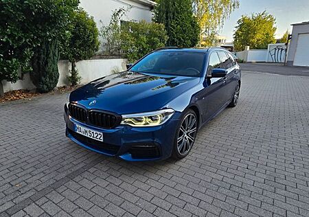 BMW 530d xDrive Touring A -