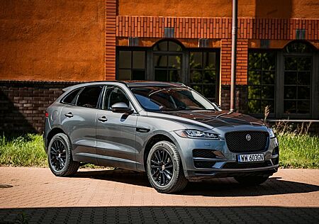 Jaguar F-Pace 20d AWD Prestige Automatik Prestige