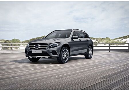 Mercedes-Benz GLC 300 4M AMG+LED+FLA+DIS+STAND+KAM+HUD+COM+TOT