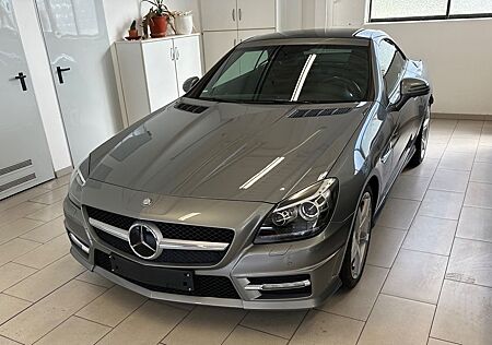 Mercedes-Benz SLK 250 AMG-Styling, Sportfahrw.,Panorama, TÜV26