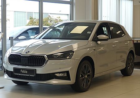 Skoda Fabia 1.0l TSI DSG Drive *AHK*LED*ACC*Smartlink*