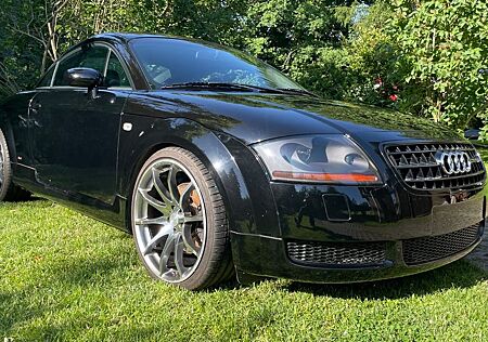 Audi TT Coupe 1.8T quattro 165 kW - 224 PS Bose