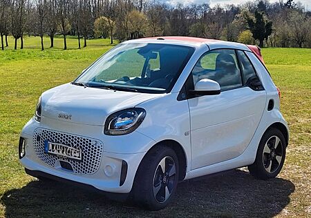 Smart ForTwo EQ Cabrio - TÜV & Wartung NEU