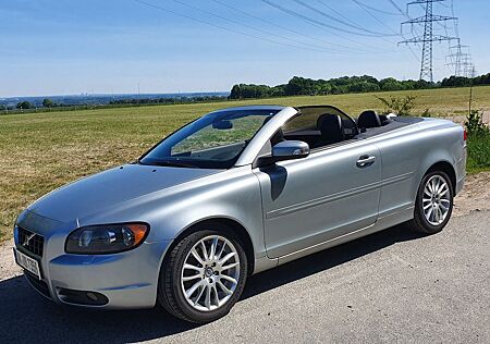 Volvo C70 D5 Summum, Autom. , TÜV NEU !, Navi, Leder,