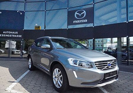 Volvo XC 60 XC60 Linje Inscription 2WD/Leder/Navi/Xenon/Pano