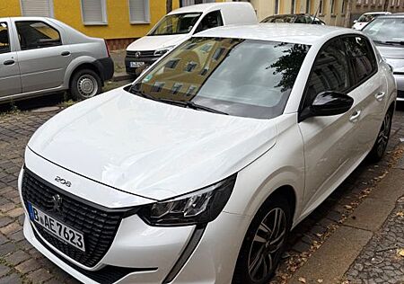 Peugeot 208 PureTech 100 Allure Pack Allure Pack