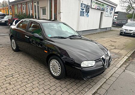 Alfa Romeo 156 Alfa 1.8 T.Spark TÜV/INSPEKTION NEU*1 HAND