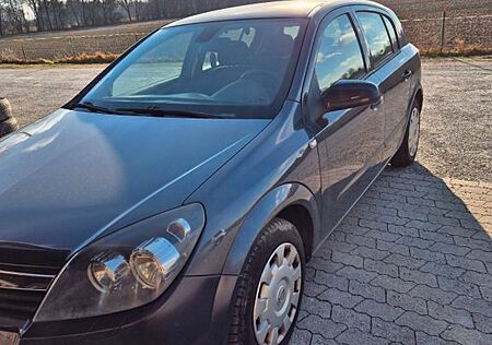 Opel Astra 1.6 Twinport 77kW -