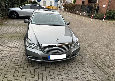 Mercedes-Benz E 350 CDI BlueEFFICIENCY ELEGANCE ELEGANCE
