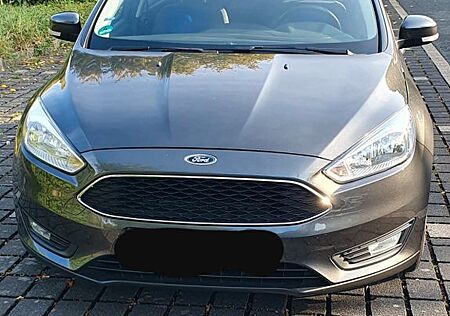 Ford Focus 1,0 EcoBoost 92kW Buisness