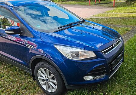 Ford Kuga 2,0 TDCi 4x4 110kW 8X Räder.TÜV 06.26