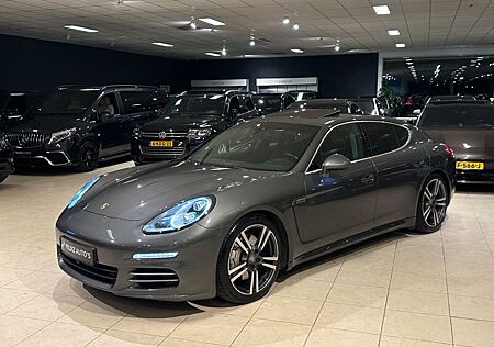 Porsche Panamera 3.0 4S*FACELIFT*LED*SDACH*360*20''TURBO