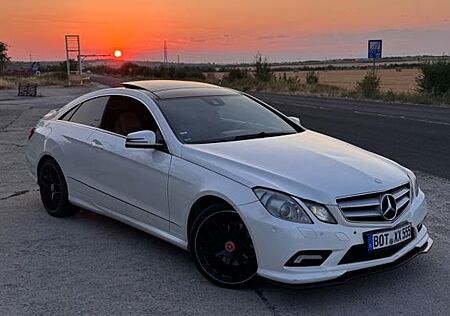 Mercedes-Benz E 350 Mercedes CDI AMG PACKET Panorama