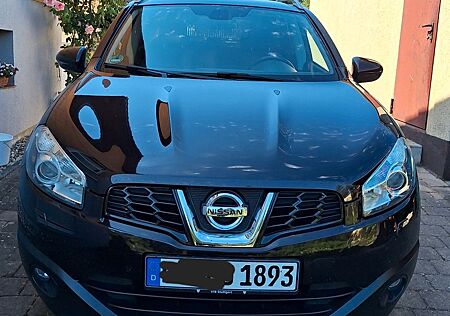 Nissan Qashqai 1.6 Tekna Connect Navi Xenon Winter