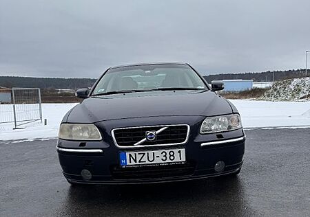 Volvo S60 2.4D Momentum 120kW Momentum