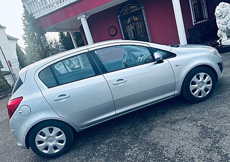 Opel Corsa D Edition1.2L/Klima/5-Tür/125Tkm/Tüv10-27