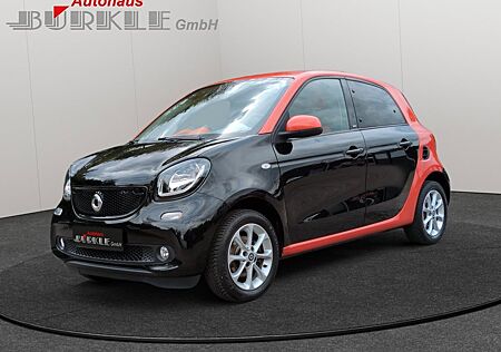 Smart ForFour Basis 52kW + Navigation + Sitzhe