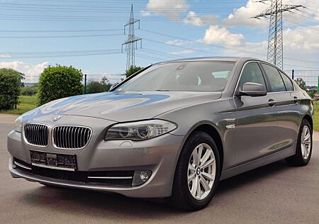 BMW 520d 520 Baureihe 5 Lim. XENON/AUTOMATIK/NAVI