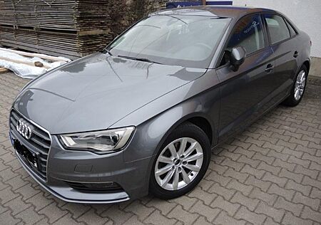 Audi A3 1.4 TFSI S tronic Attraction