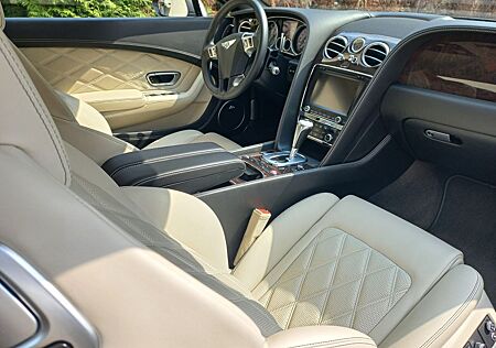Bentley Continental GT GT Speed 1 Hand,Megavoll,Keramik-Bremse,ACC,Naim