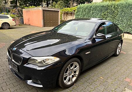 BMW 520d M Paket Headup Schiebedach LEDER XENON