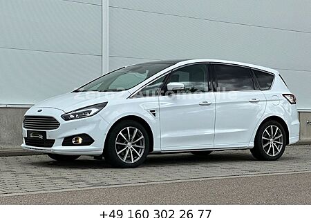 Ford S-Max Titanium*Pano*Automatik*Leder*LED