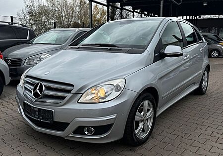 Mercedes-Benz B 150 B150 KLIMA PARKHILFE VORNE&HINTEN TÜV&SCHECKHEFT