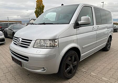 VW T5 Transporter Volkswagen Bus Multivan Sport Edition