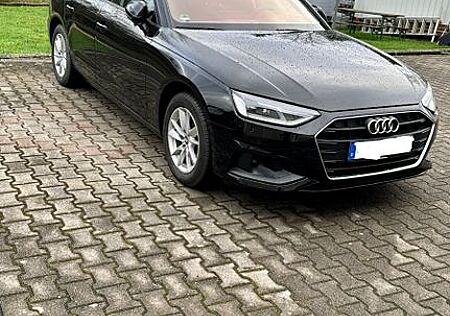 Audi A4 35 TDI S tronic Avant -