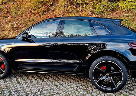 Porsche Macan GTS,AHK,STHz,Vollaust. Approved 2027