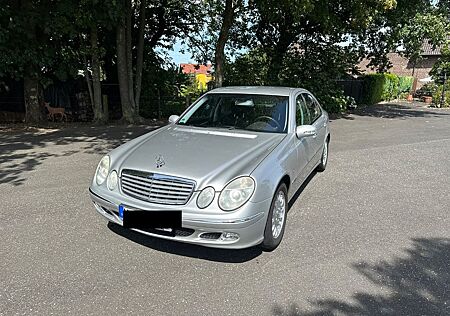 Mercedes-Benz E 200 KOMPRESSOR ELEGANCE Elegance