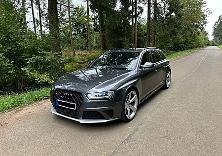 Audi RS4 4.2 FSI S tronic quattro Avant -