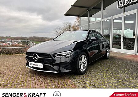 Mercedes-Benz CLA 180 Coupé AUT Kam. KlimaA LED LM PDC ParkAss