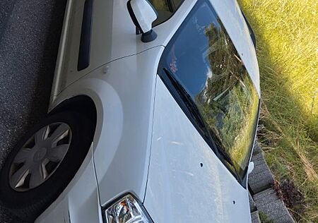 Dacia Logan MCV 1.6 MPI 85 -