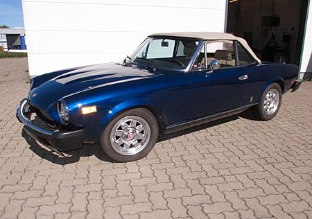 Fiat 124 Spider